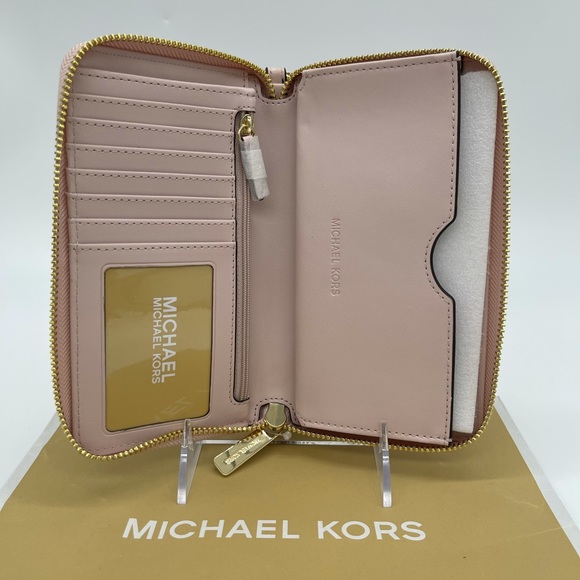 Michael Kors Large Flat MF Phone Case Wallet - Picture 6 of 9
